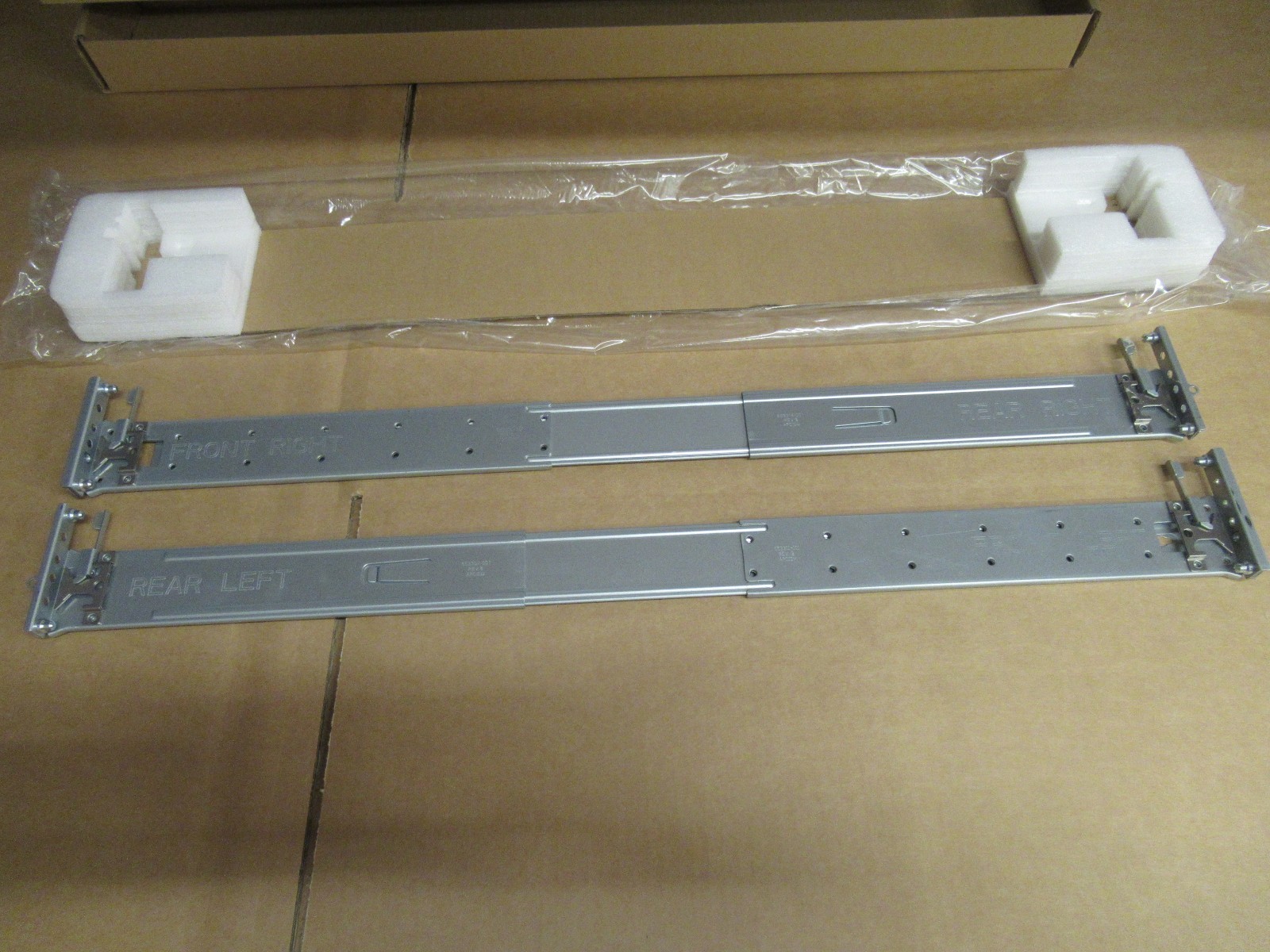 NEW HP ProLiant DL380p GEN8 GEN9 Rails Rack Mount Rail kit G8 G9 + E 679364-001