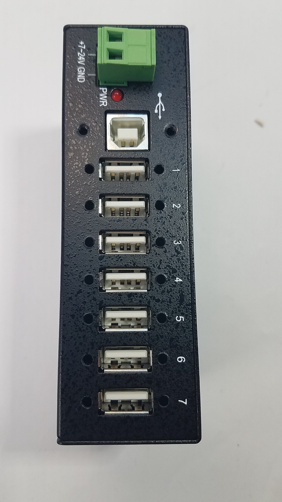 StarTech 7 Port Industrial USB 2.0 Hub USB-A Metal Mountable ESD/Surge -  READ