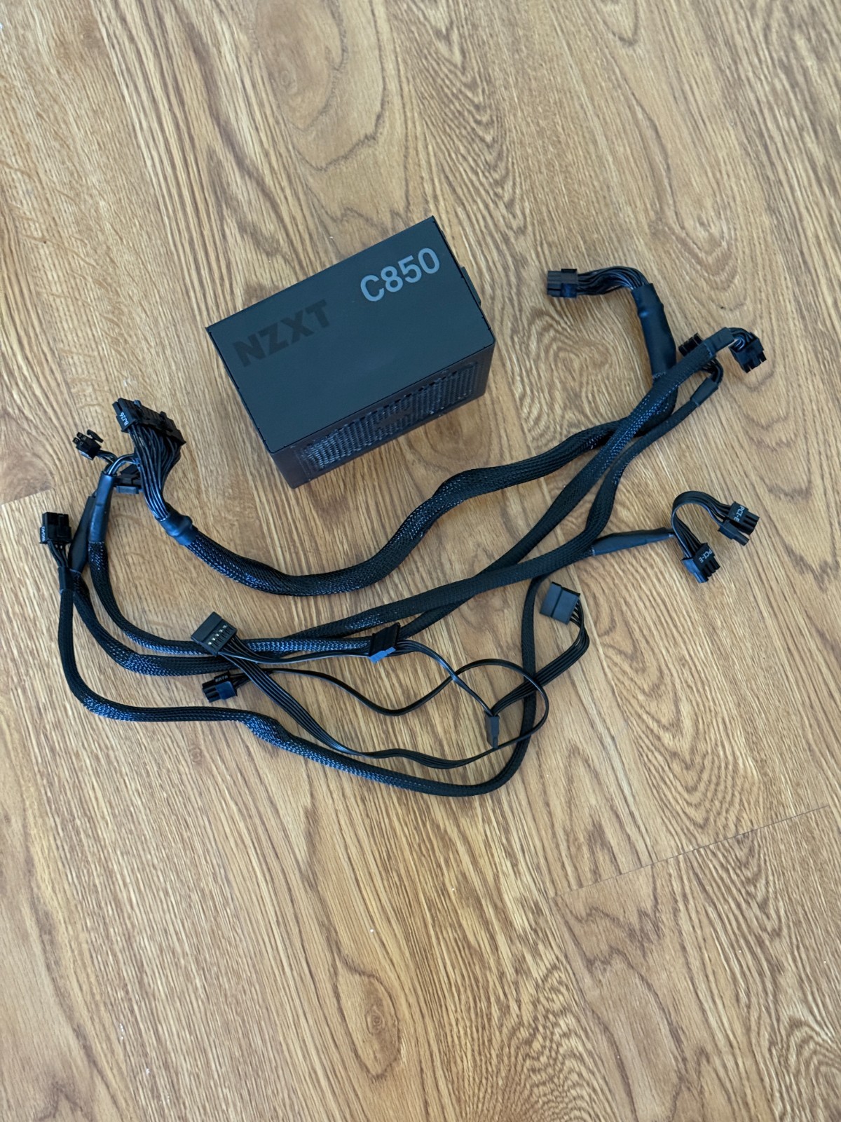 NZXT C850 850W ATX 80 Plus Gold Power Supply Unit PSU Black (no power cable)
