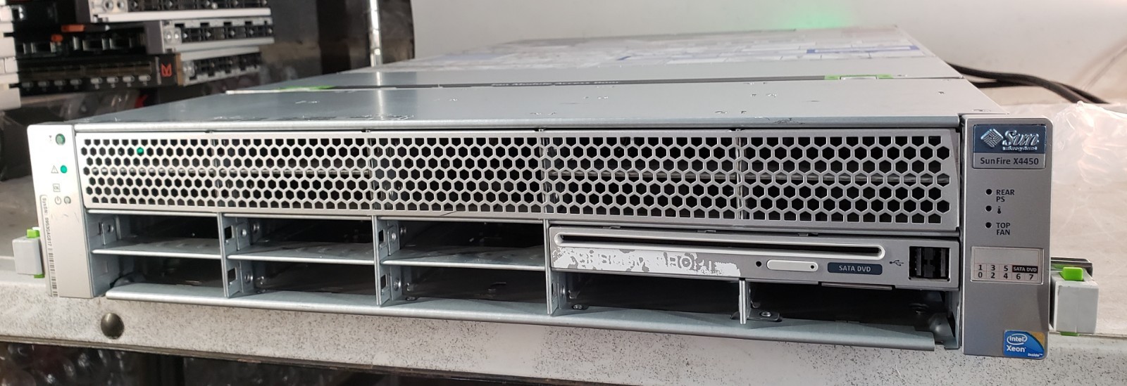 Oracle Sunfire X4450 Server 2x Intel Xeon 36GB PC2-5300F NIC NO HDD w/ 2x 1050w