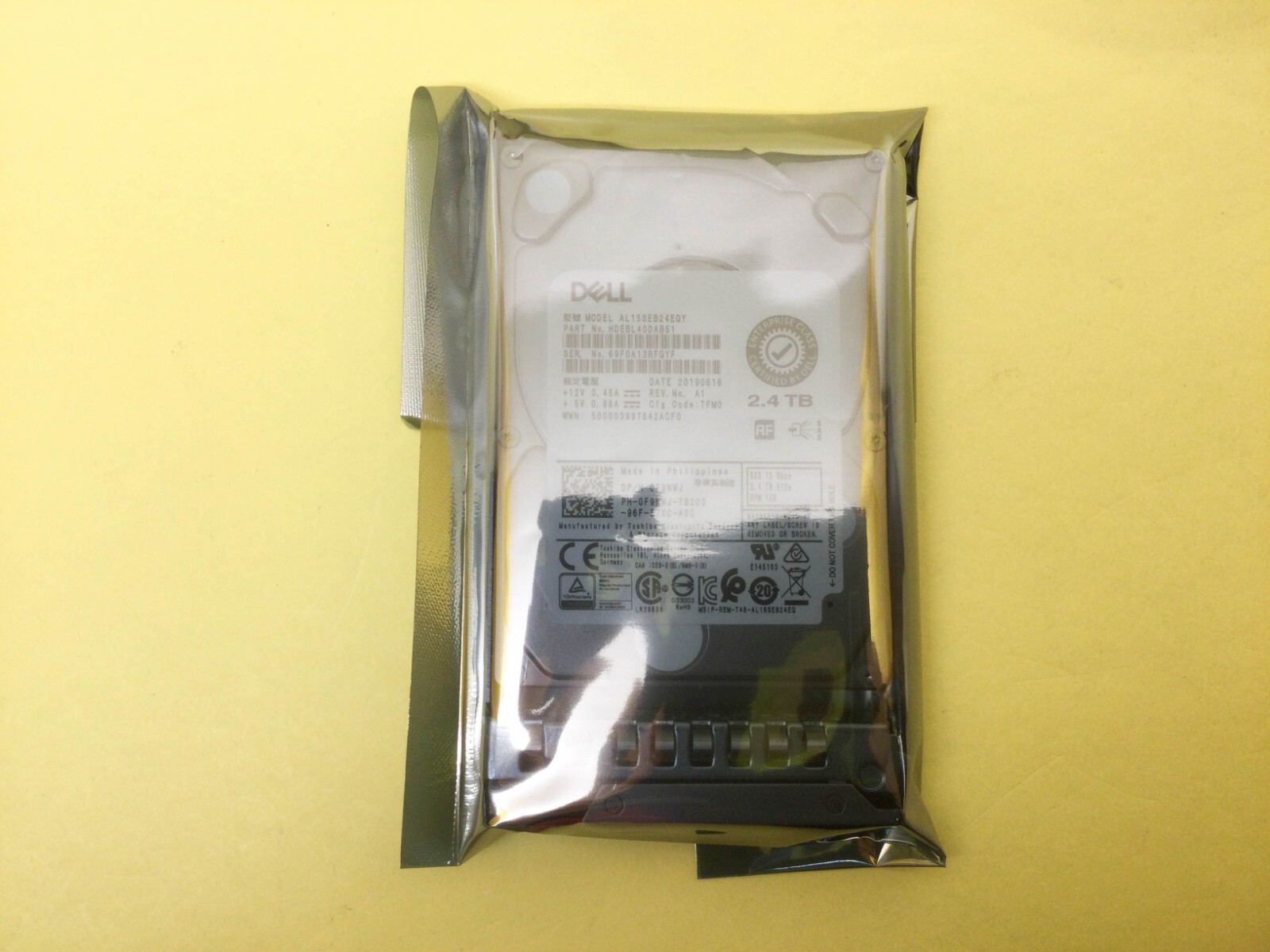 F9NWJ DELL 2.4TB 10K 12Gbps 2.5" 512e SAS HDD 0F9NWJ AL15SEB24EQY w/ Gen14 New