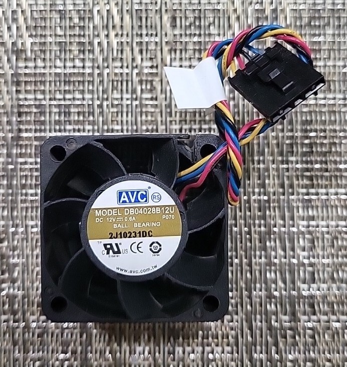 1pcs AVC DB04028B12U P070 4CM 4028 12V 0.6A 4-wire PWM (D5)