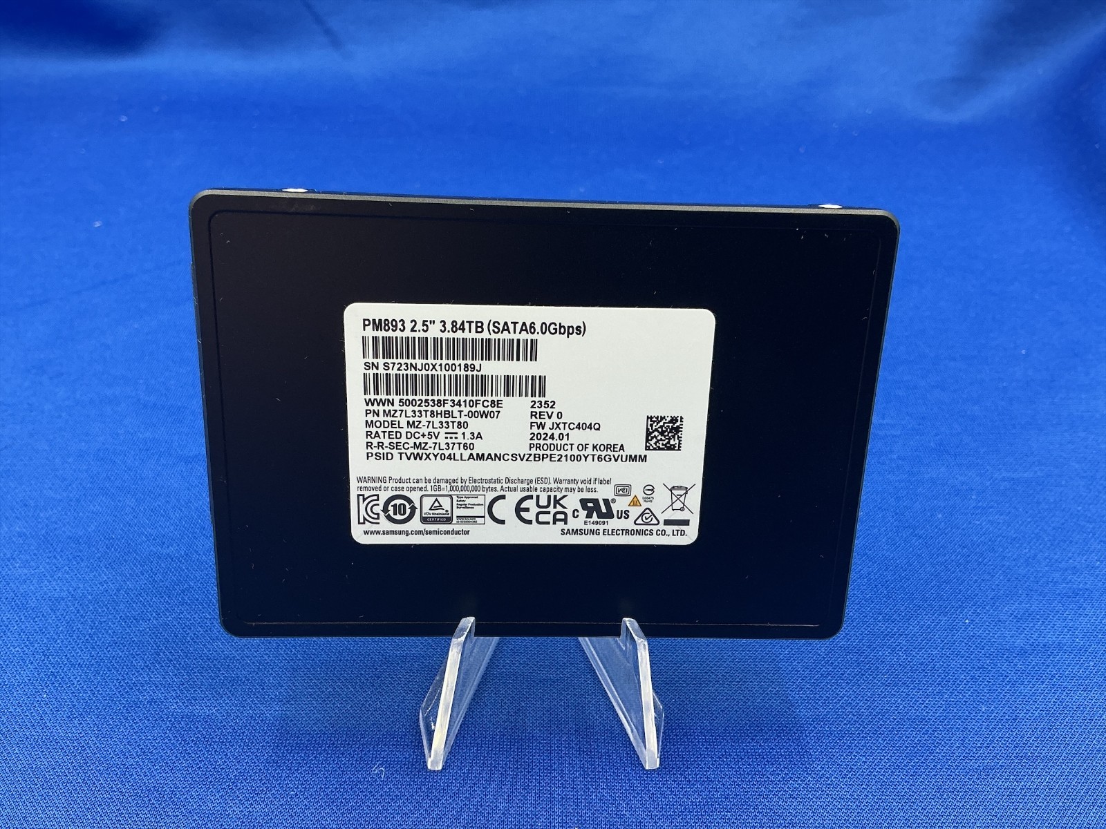 NEW MZ-7L33T80 SAMSUNG PM893 Series 3.84TB 2.5" SATA 6Gb/s SSD