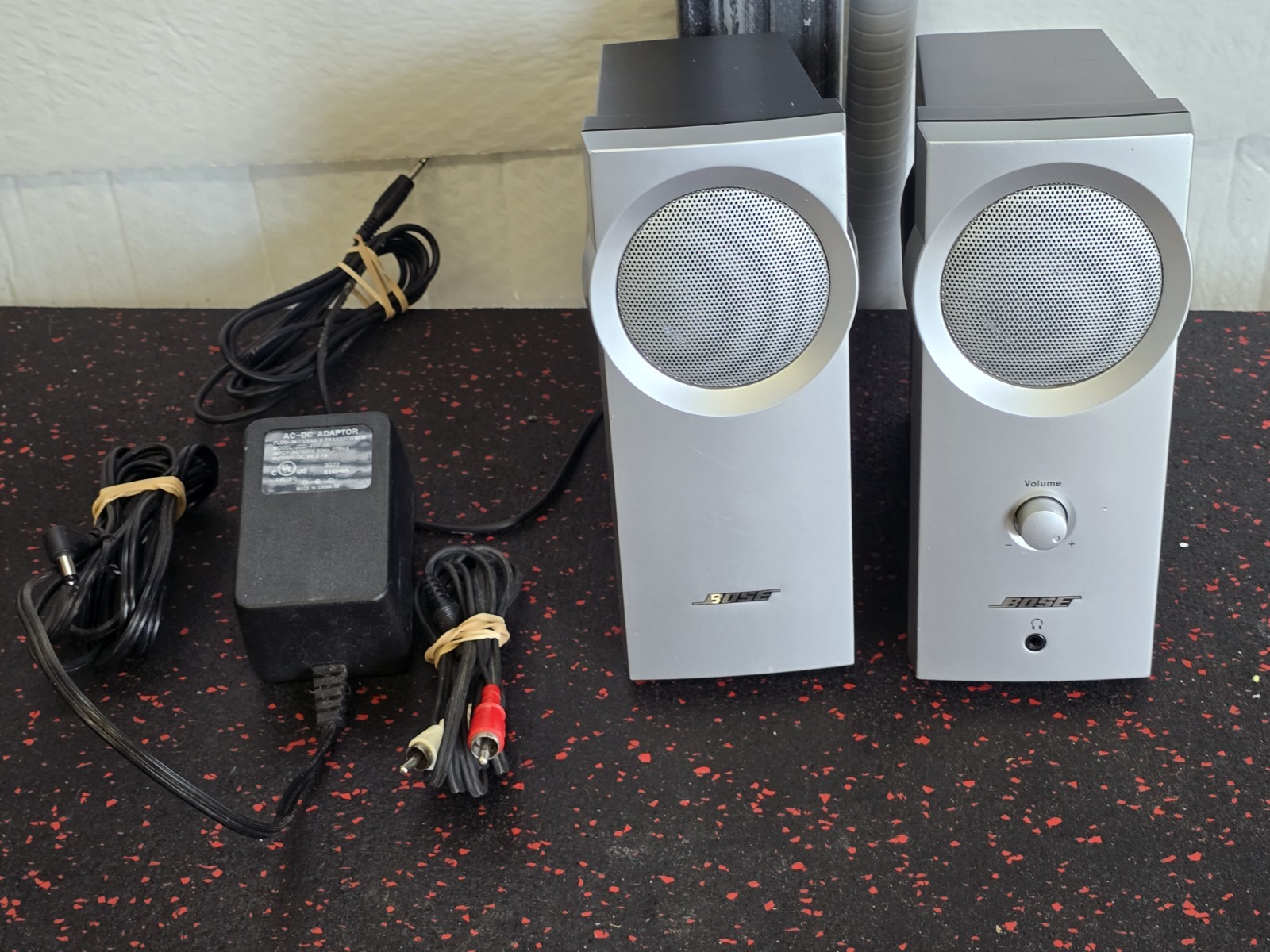 Bose Companion 2 Multimedia Speaker System * COMPUTER SPEAKERS *TESTED & WORKING