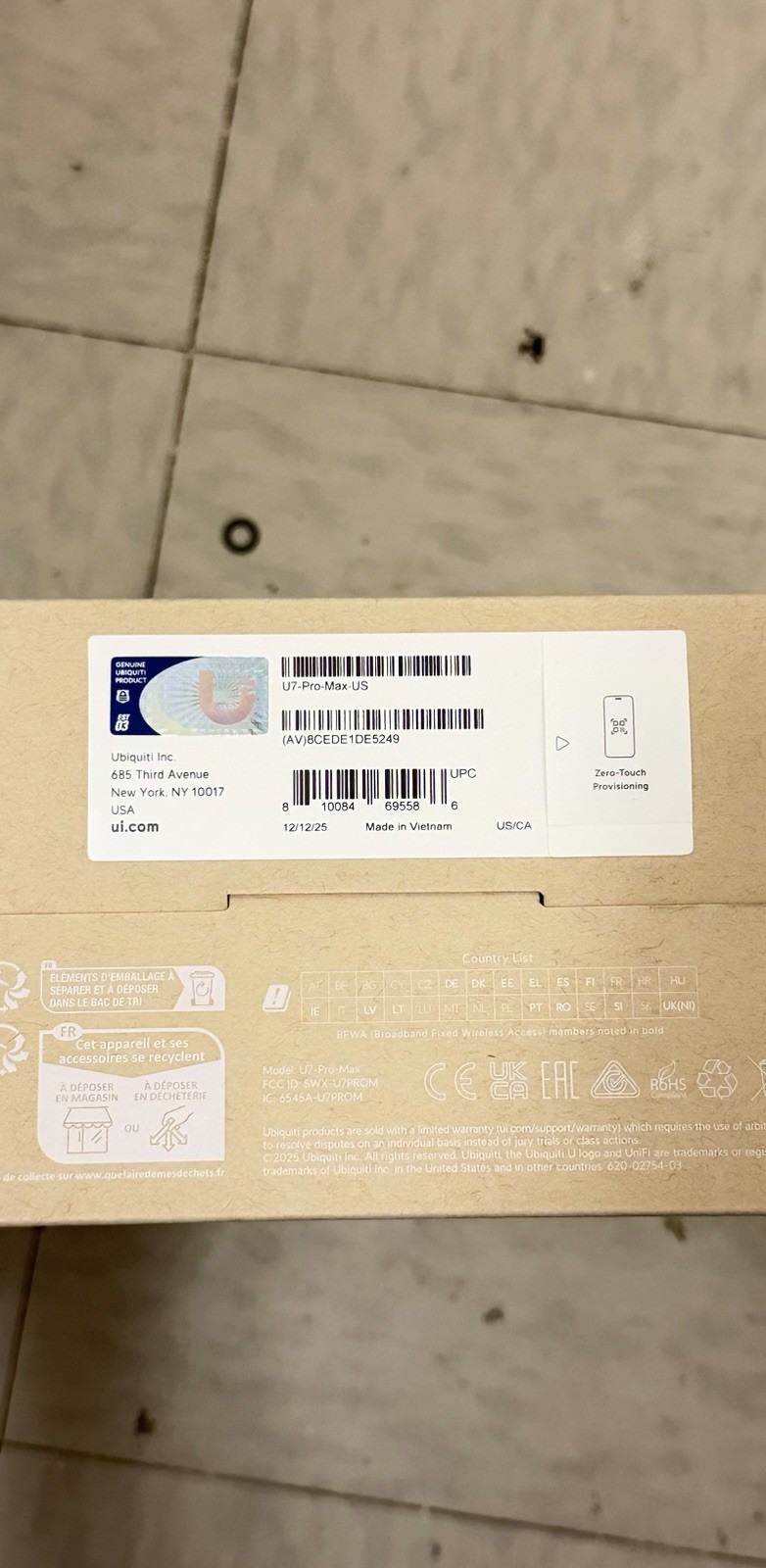 Ubiquiti Networks UAP-AC-PRO 1300Mbps Wireless Access Point