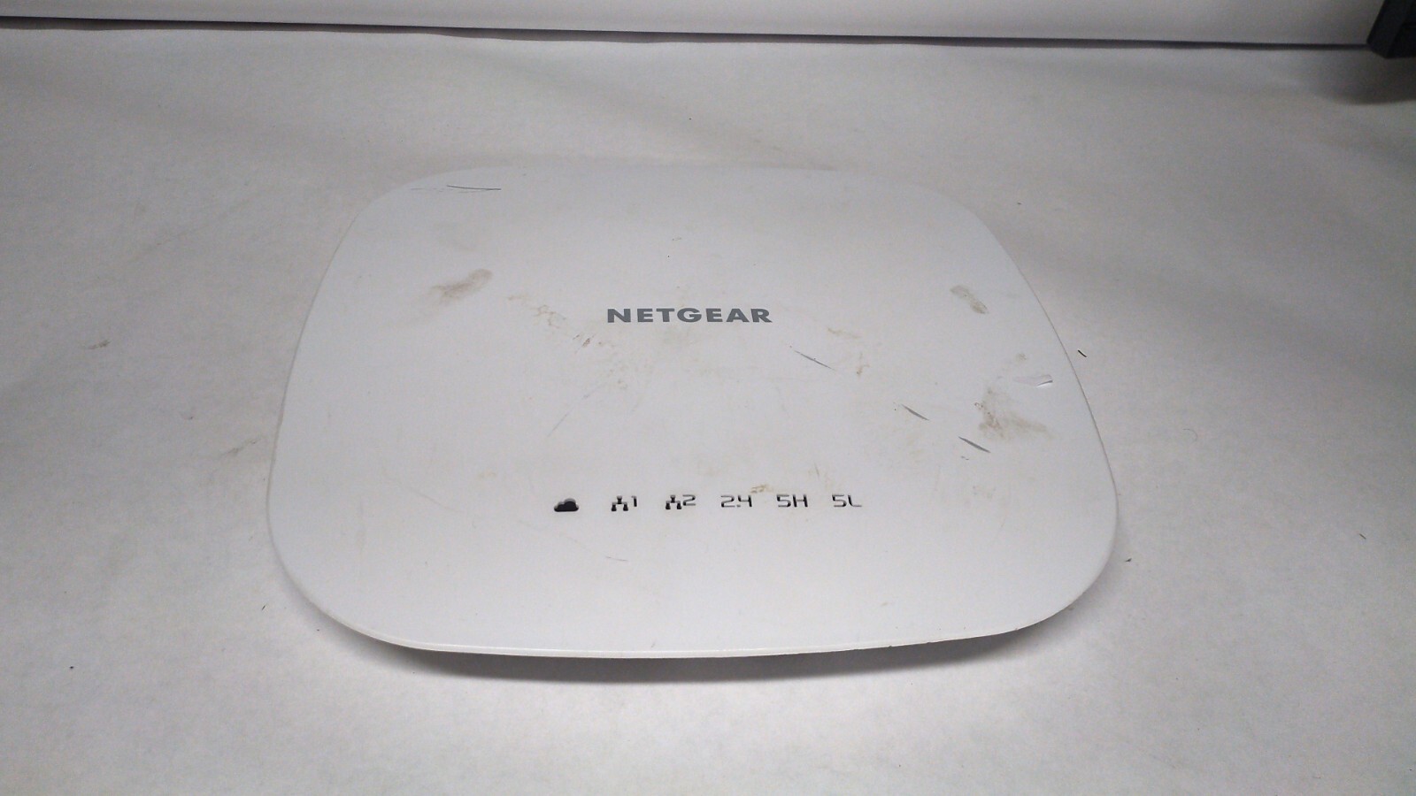 NETGEAR WAC540 802.11ac Tri Band Radio AC3000 Smart Cloud Wireless Access Point