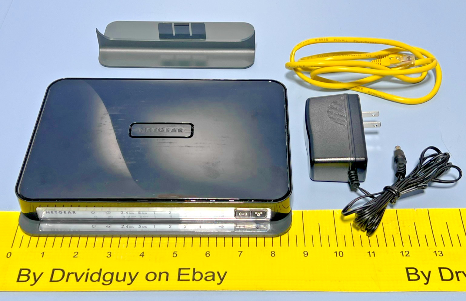 Netgear N750 Wireless Dual Band Gigabit Router; WNDR4300