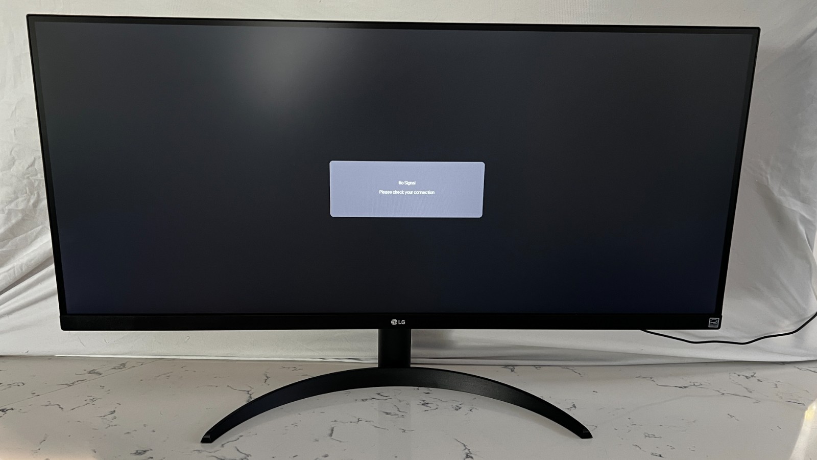LG 34WQ500-B 34" UltraWide IPS Monitor 2560x1080 100Hz HDR400 FreeSync