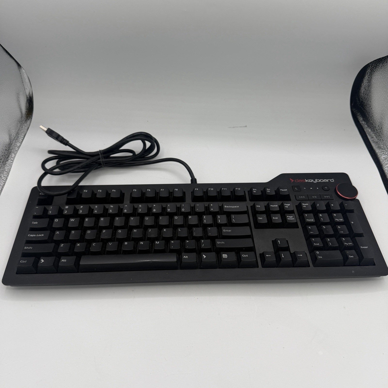Das Keyboard 4 Professional Mechanical Keyboard Cherry MX Brown DASK4MKPROSIL