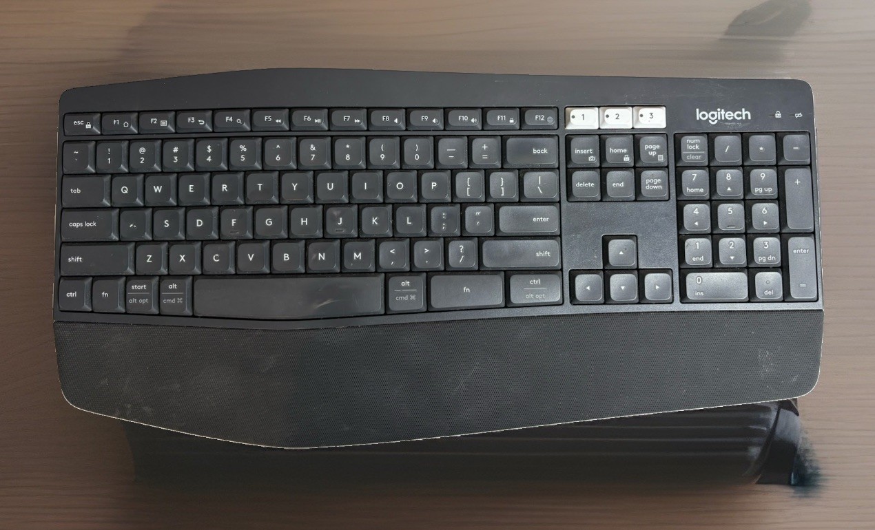 Logitech K850 Wireless Bluetooth Keyboard Black Battery Powered
