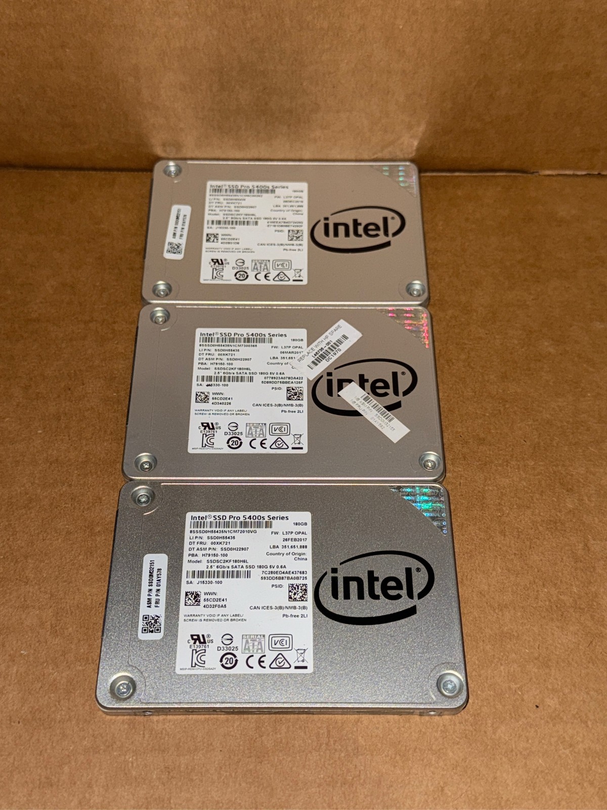 Intel SSD Pro 5400s 180GB 2.5-inch SATA III Internal Solid State Drive
