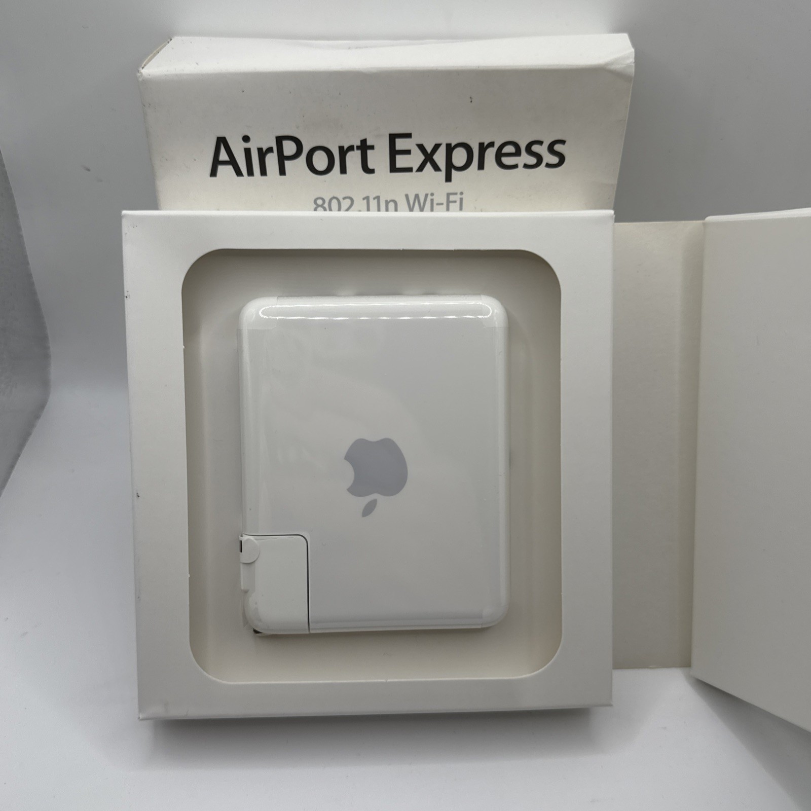 APPLE Airport Express 802.11n Wi-Fi Mac + PC Base Station A1264 Factory Sea  NEW