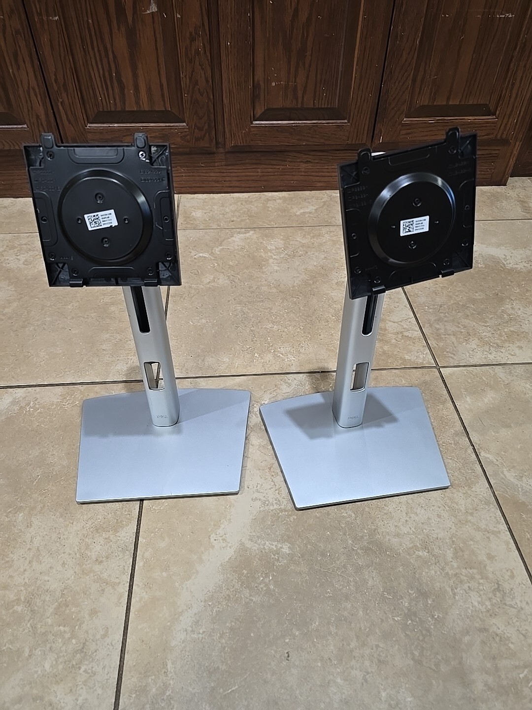 Lot of 2 Dell U2422H P2422H U2722H P2722H 0YR74X 03MN4M Monitor Stand -Very Good