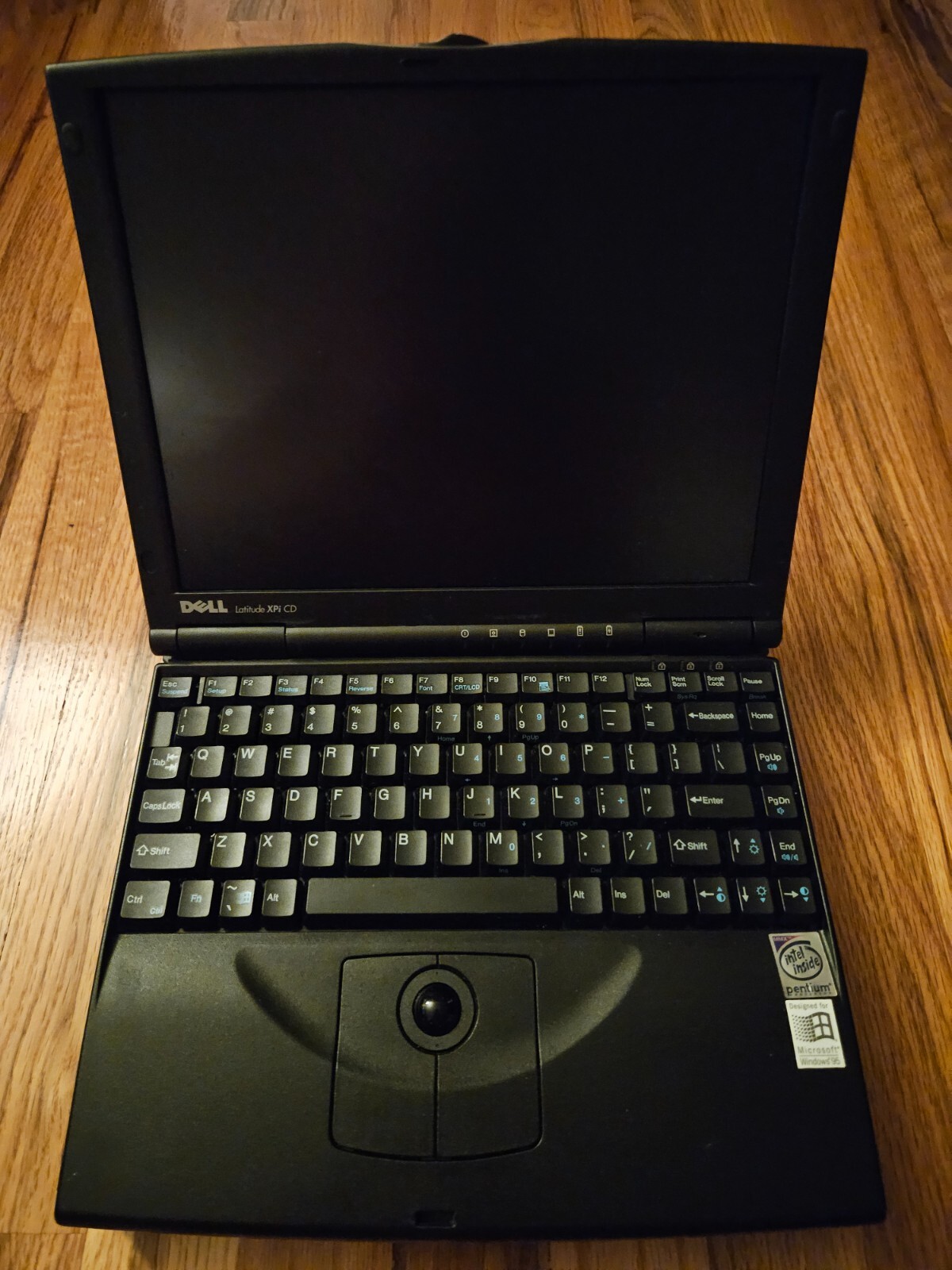 90s Vintage Dell Latitude XPi CD PPS Laptop Intel Pentium MMX - Made in Japan