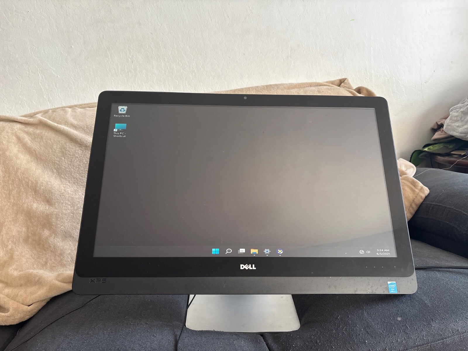 27" Dell XPS ONE 2720 AIO i7-4770S 3.1GHz 16GB RAM 1TB SSD GT 750M WIN 10 *READ