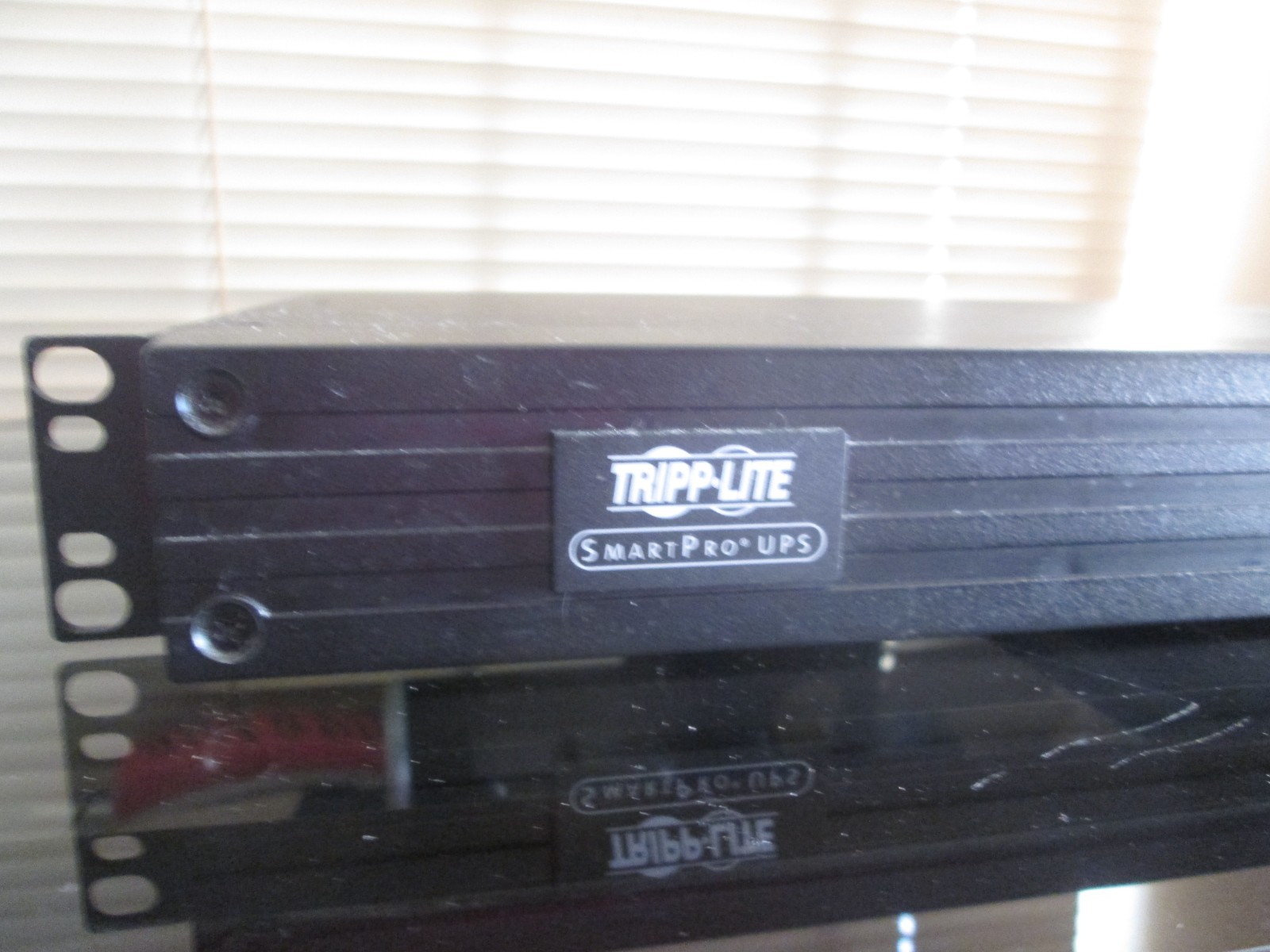 Tripp Lite Smart Pro Rackmount UPS 300Watt SMART500RT1U
