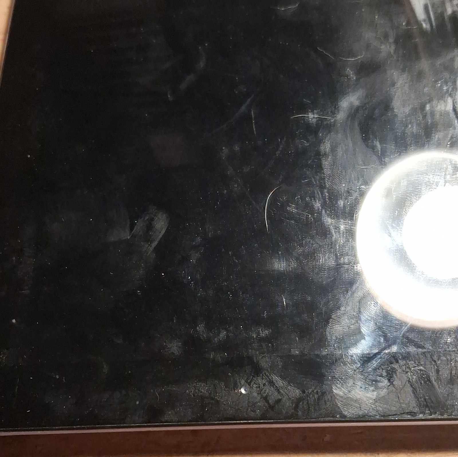 Apple iPad Series iPad 9.7in 32GB Wi-Fi Silver Tablet A1458