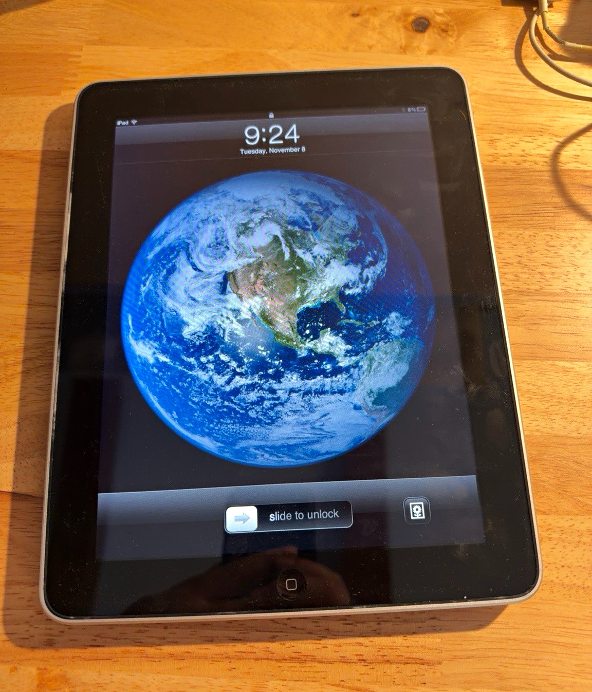 Apple iPad 1st Generation 16GB WiFi A1219 Original 2010 Working Vintage