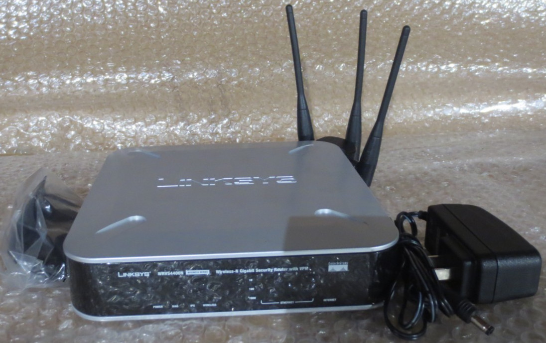 LINKSYS Cisco WRVS4400N Wireless-N Gigabit Security Router
