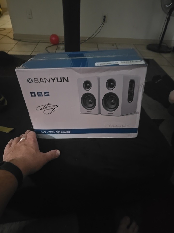 Sanyun SW208 3 Active Bluetooth 5.0 Bookshelf Speakers 60W Carbon Fiber Speaker
