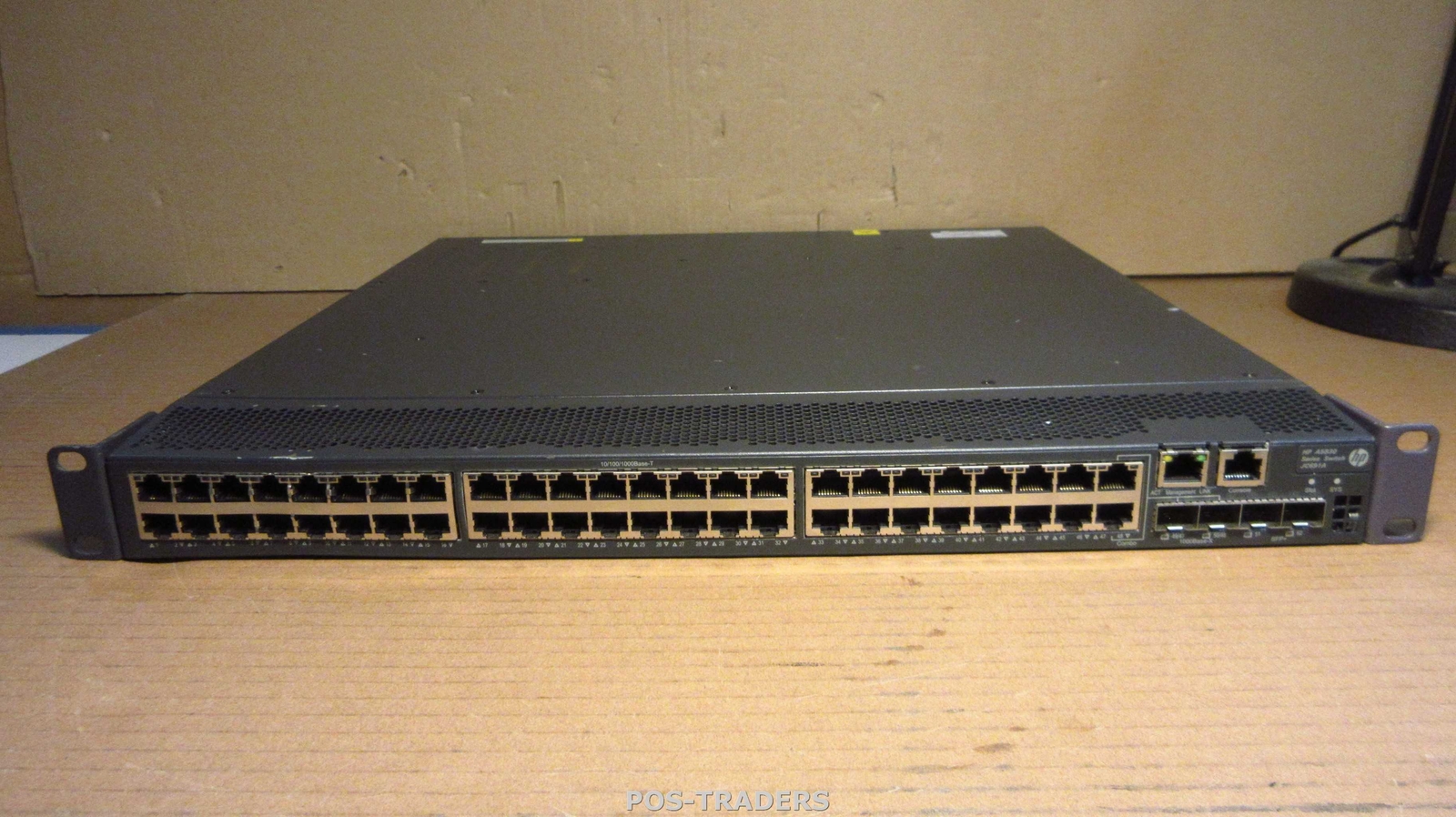 HP JC691A 5830AF-48G Gigabit Switch 48x GbE, 2X GbE SFP/RJ45 1x JC680A 650W PSU