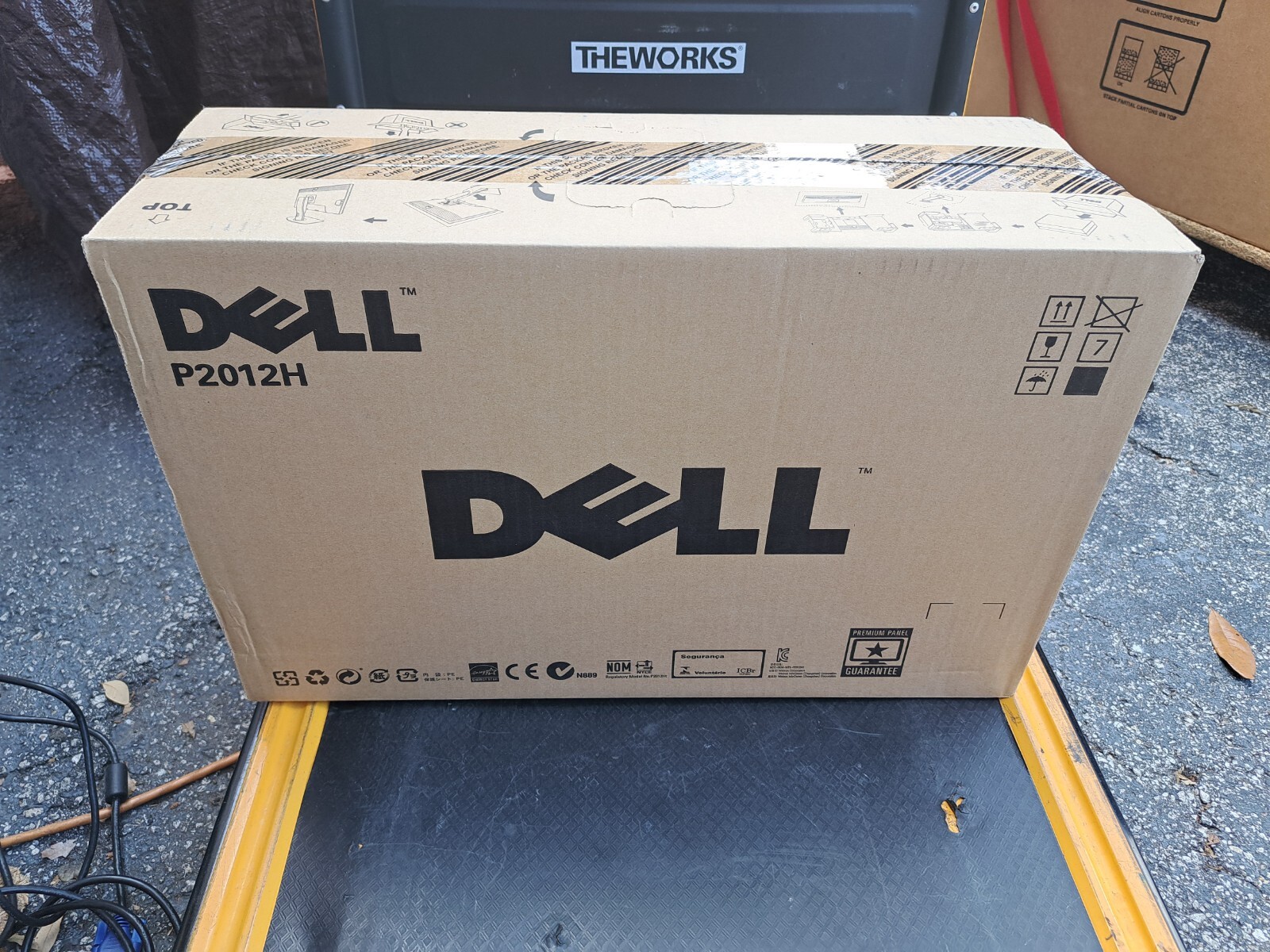 Dell Professional P2012H 20" LCD Widescreen Monitor with LED, In Box