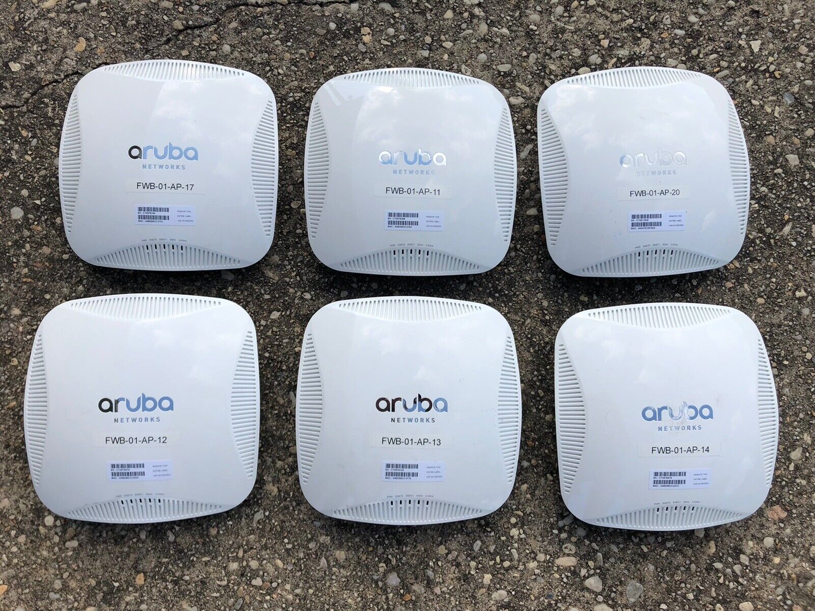Lot of 6 Aruba Networks APIN0225 wireless access points. No Cables