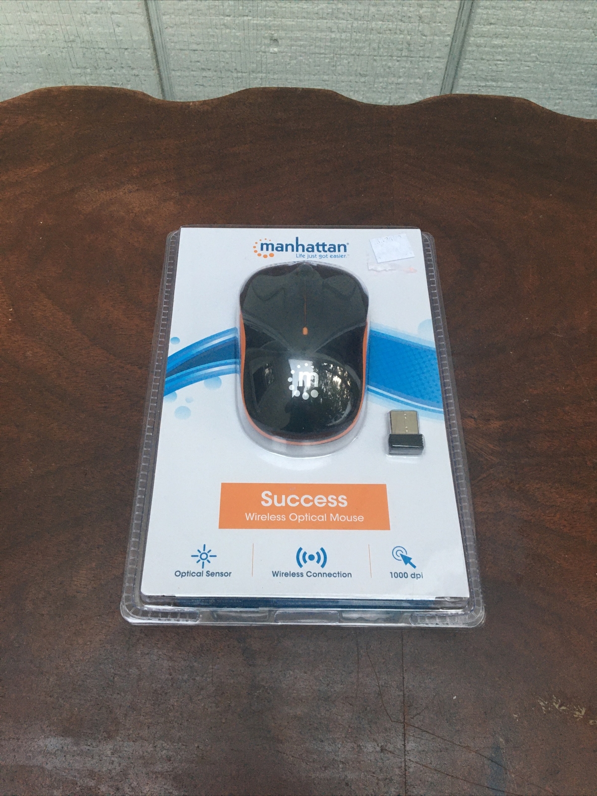 MANHATTAN(R) 179409 Manhattan(R) Success Wireless Optical Mouse (Orange/Black)