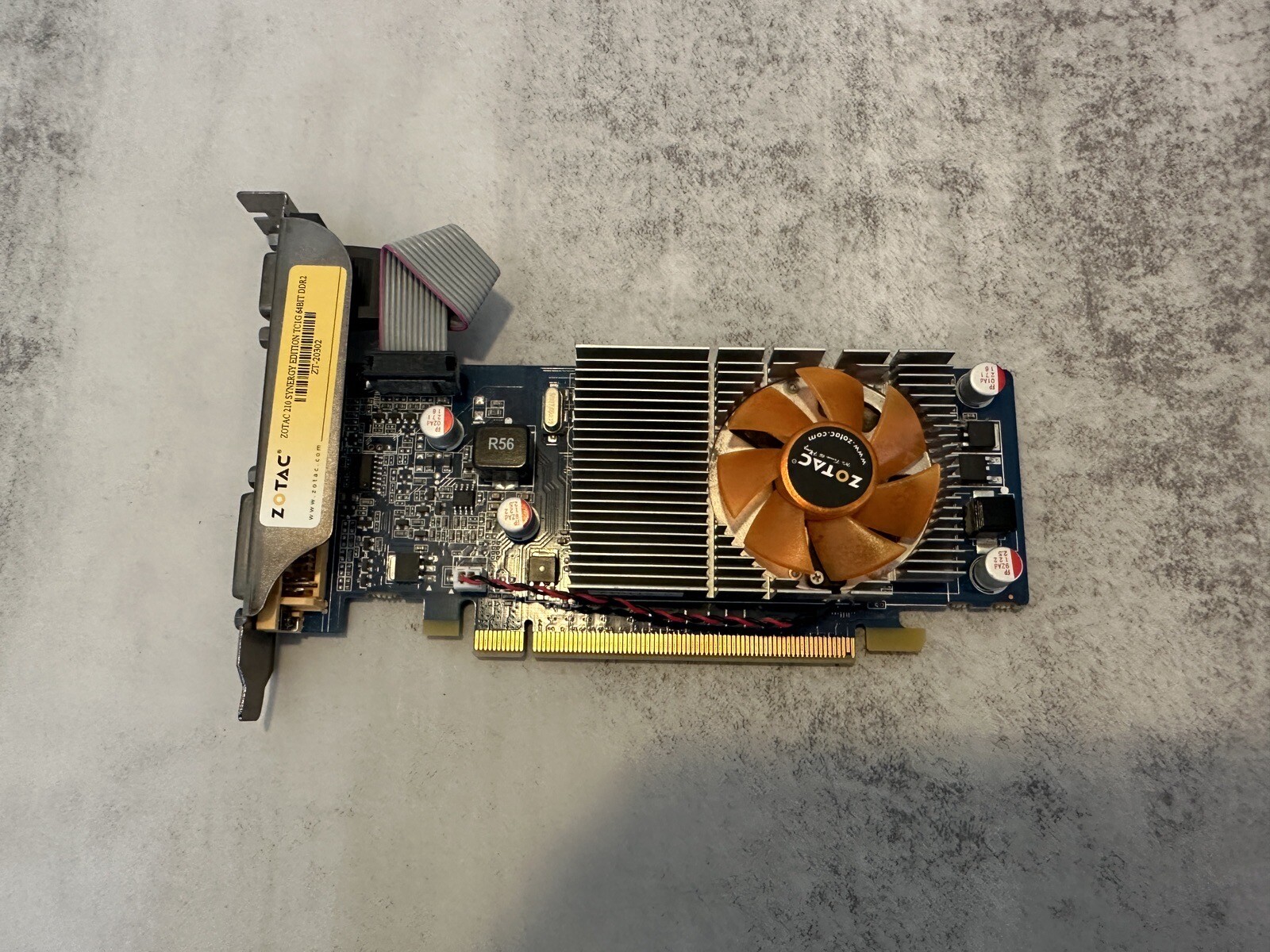 Zotac NVIDIA GeForce 210 Synergy Edition 1GB PCI-E Graphics Card HDMI VGA DVI