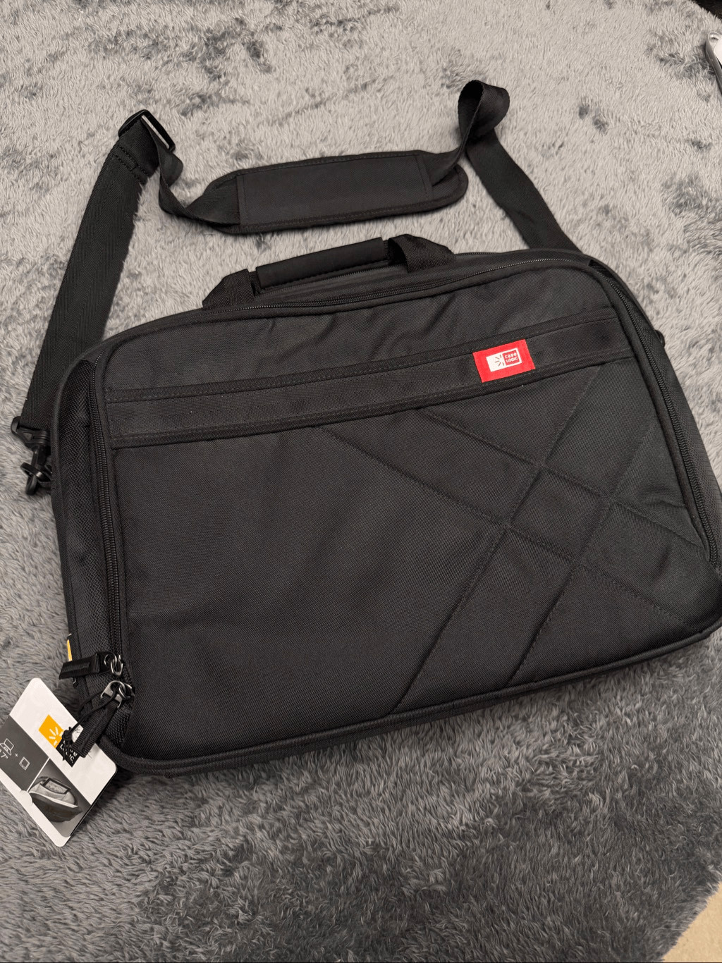 Case Logic DLC117 17" Laptop and Tablet Briefcase Brand new