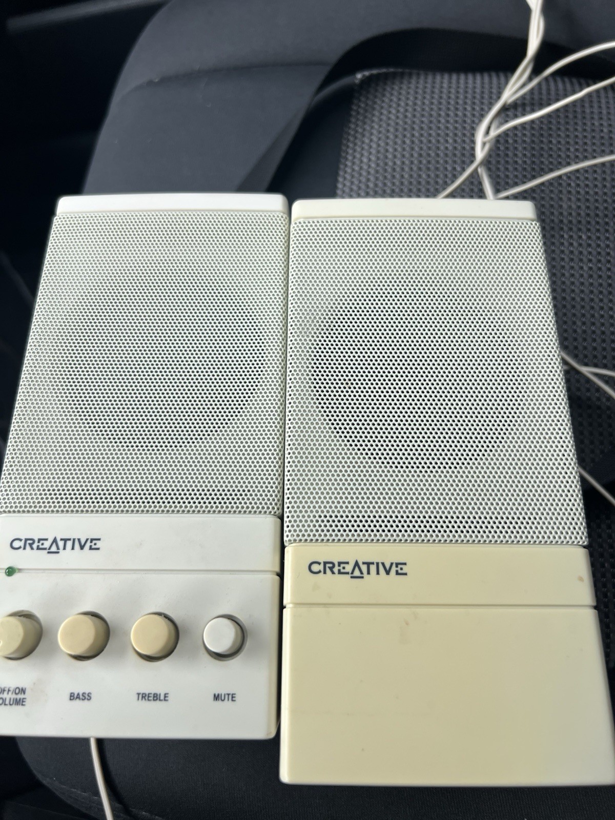 Creative SBS260 2.0 Channel Wired Computer Speakers 3.5mm Input Beige