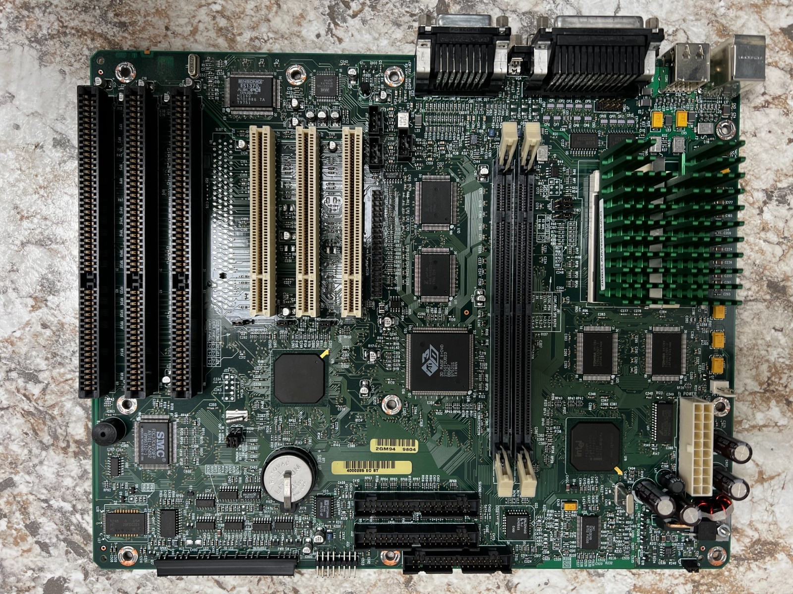 Gateway 2000 P55C-233 Motherboard Pentium (Tested Working) 2GM94 9804 4000285