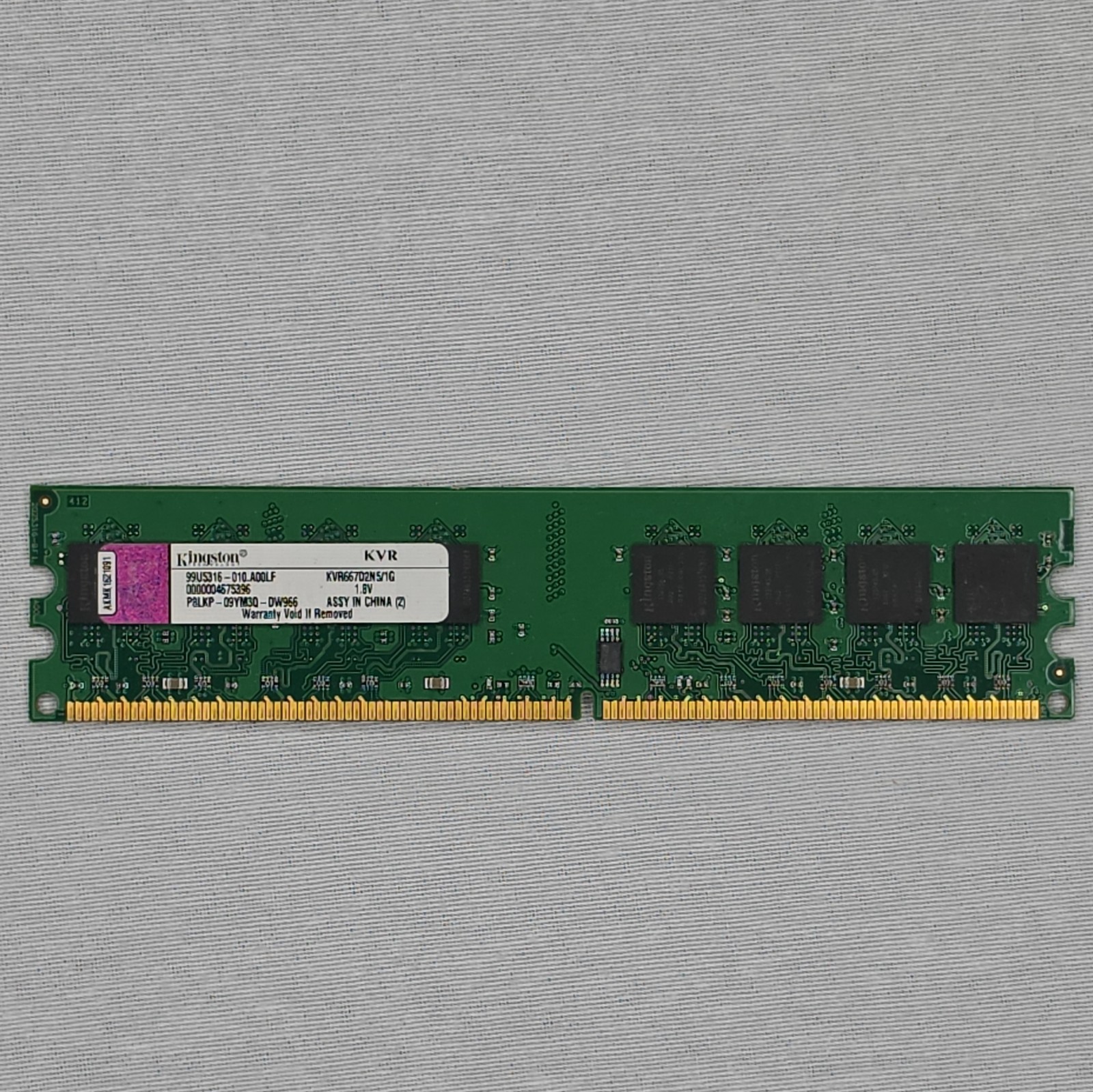 Kingston 1GB DDR2 DIMM PC2-5300 240-Pin Non-ECC Unbuffered KVR667D2N5/1G