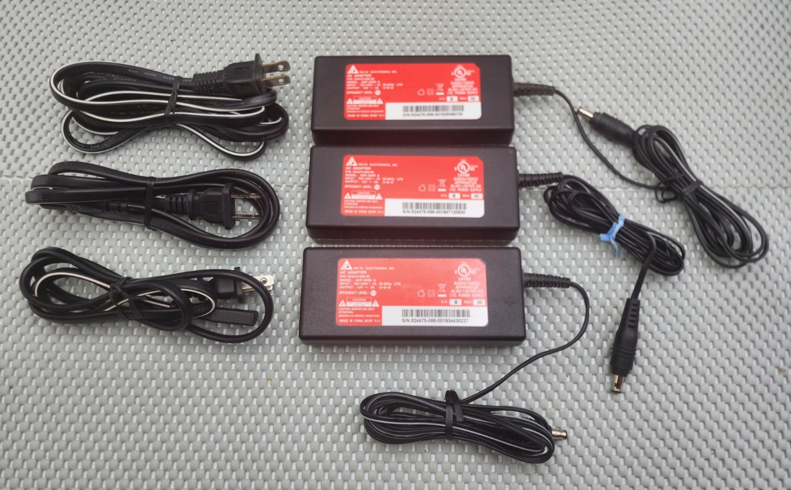 DELTA VERIZON AC Adapter ADP-36SR A P/N: 524475-086-00 (LOT OF 3)