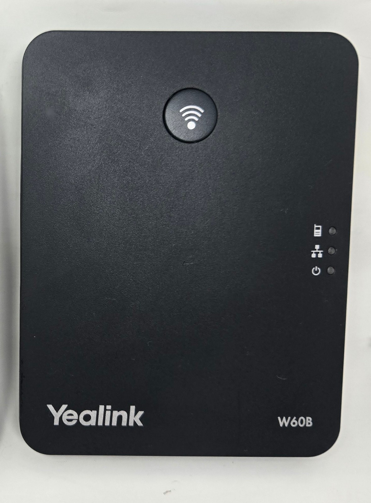 Yealink W60P DECT Cordless Handset Base Station Only W60B Tested Works