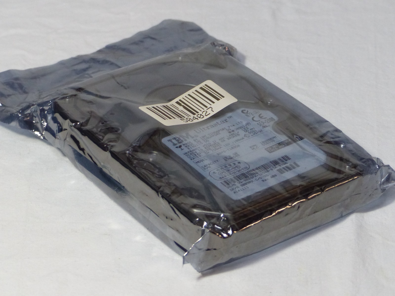 IBM DDYS-T18350 8 Pin SCA SCSI Hard Drive 18.2GB 10K 3.5in ULTRA 3 U160 0009PX