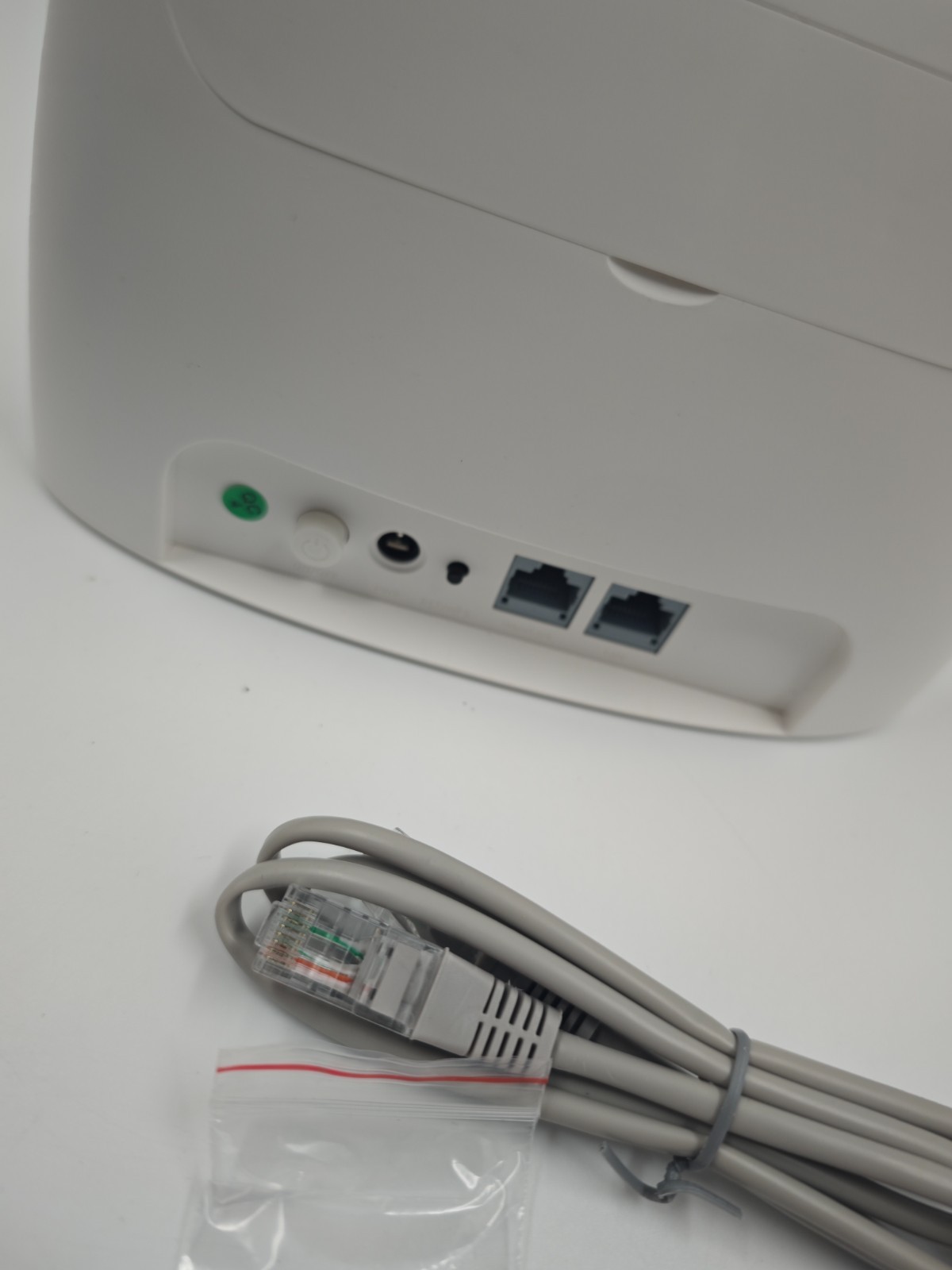Tenda N300 4G LTE WiFi Router 4G03 Unlocked Tested EU Plug 220V