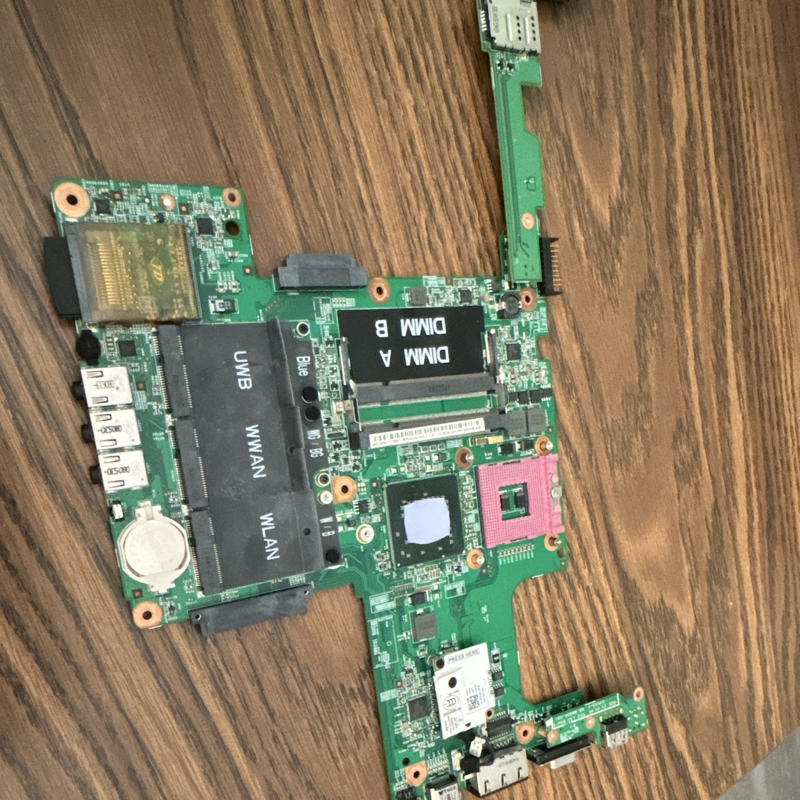Laptop Motherboard/Mainboard with CPU Socket, DIMM Slots & Ports