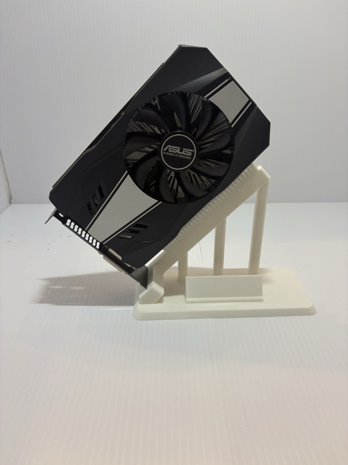 ASUS GeForce GTX 1060 3GB Graphics Card – Tested & Working