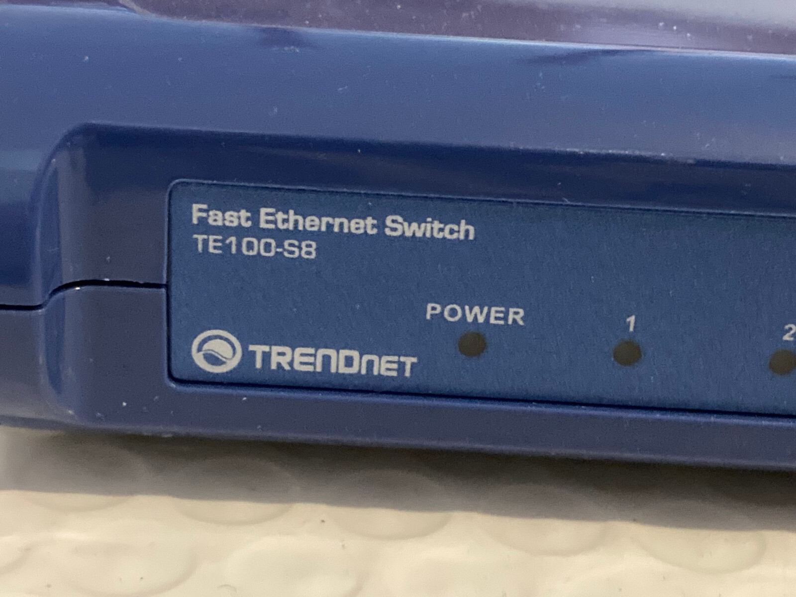 TRENDnet TE100-S8/AS 8-Port Fast Ethernet Switch USED NO POWER CORD