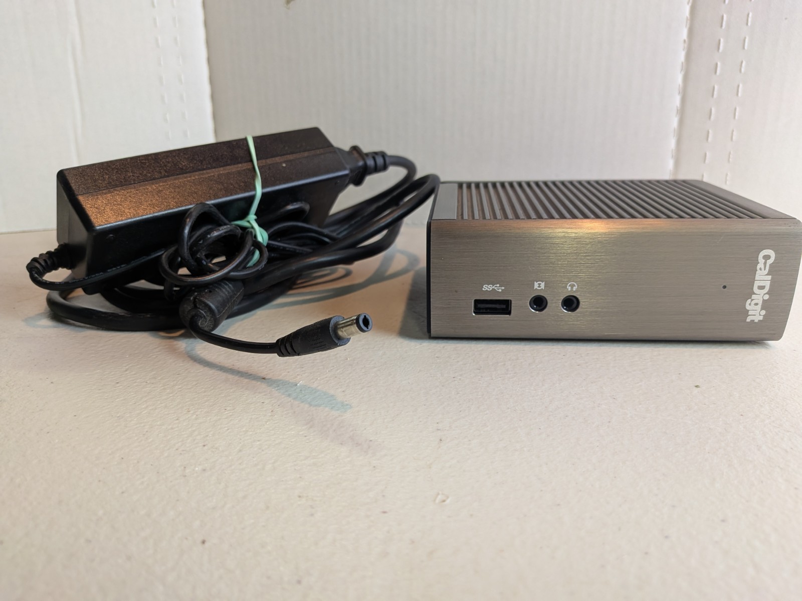 CalDigit TS2 Thunderbolt 2 Dock Dual 6Gb/s w/ Power Supply