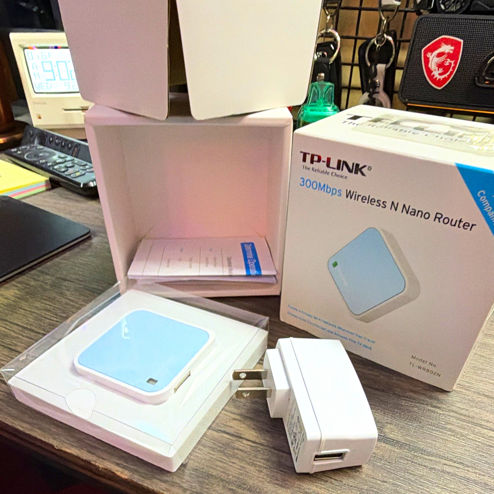 TP-LINK TL-WR802N(US) 300Mbps Wireless N Nano Travel Router, 1 LAN Port