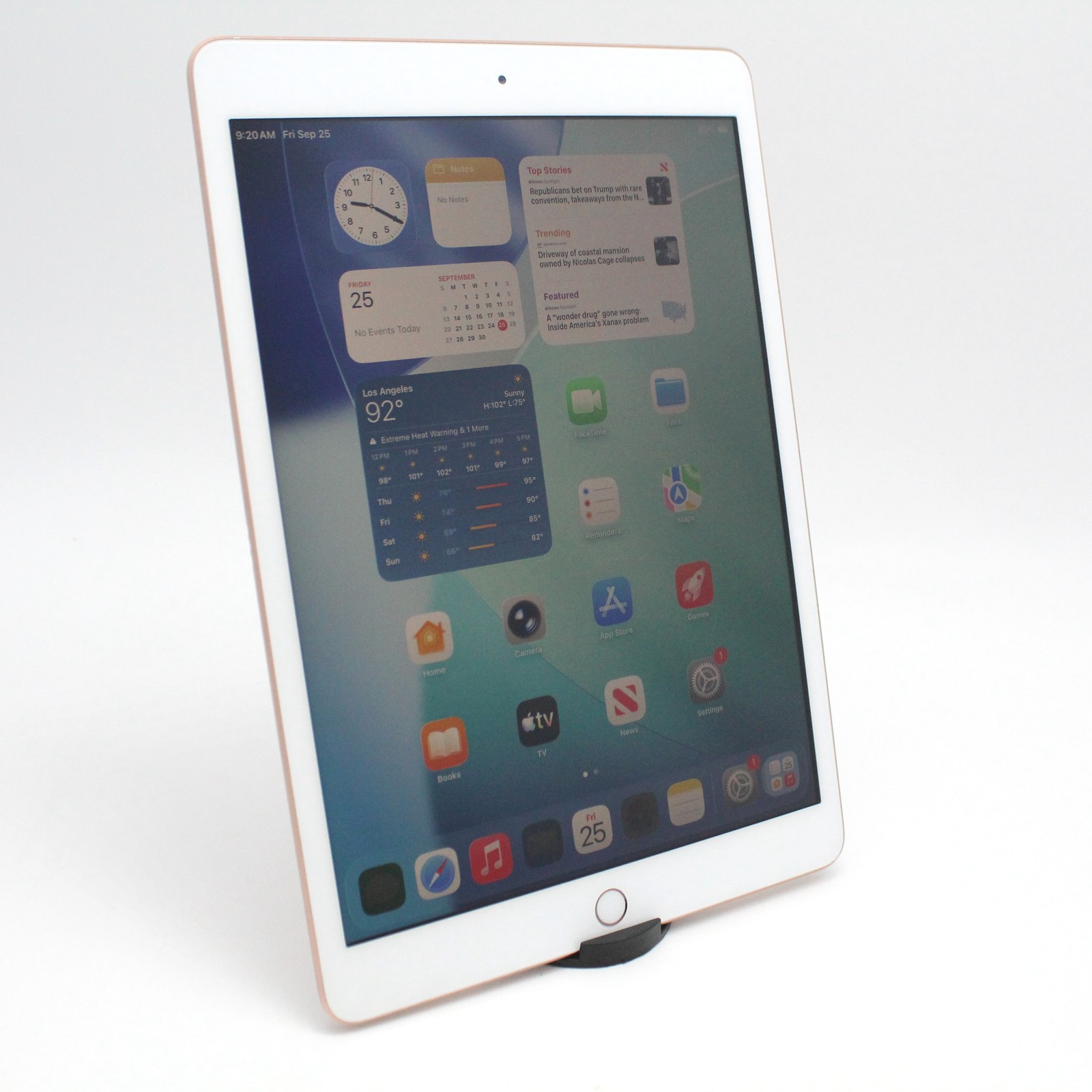 Apple iPad (8th Generation) A2270 32GB Good Condition | Pink | WIFI ONLY