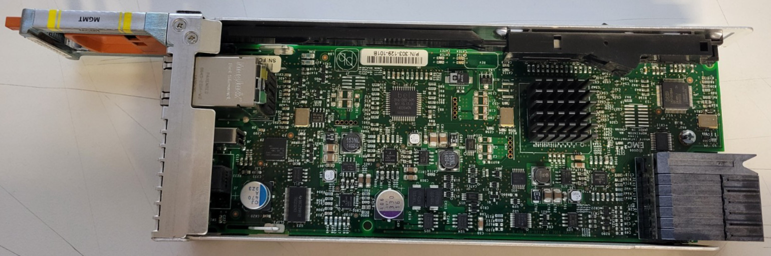 EMC 303-129-101B Akula MGMT Management Module SLIC