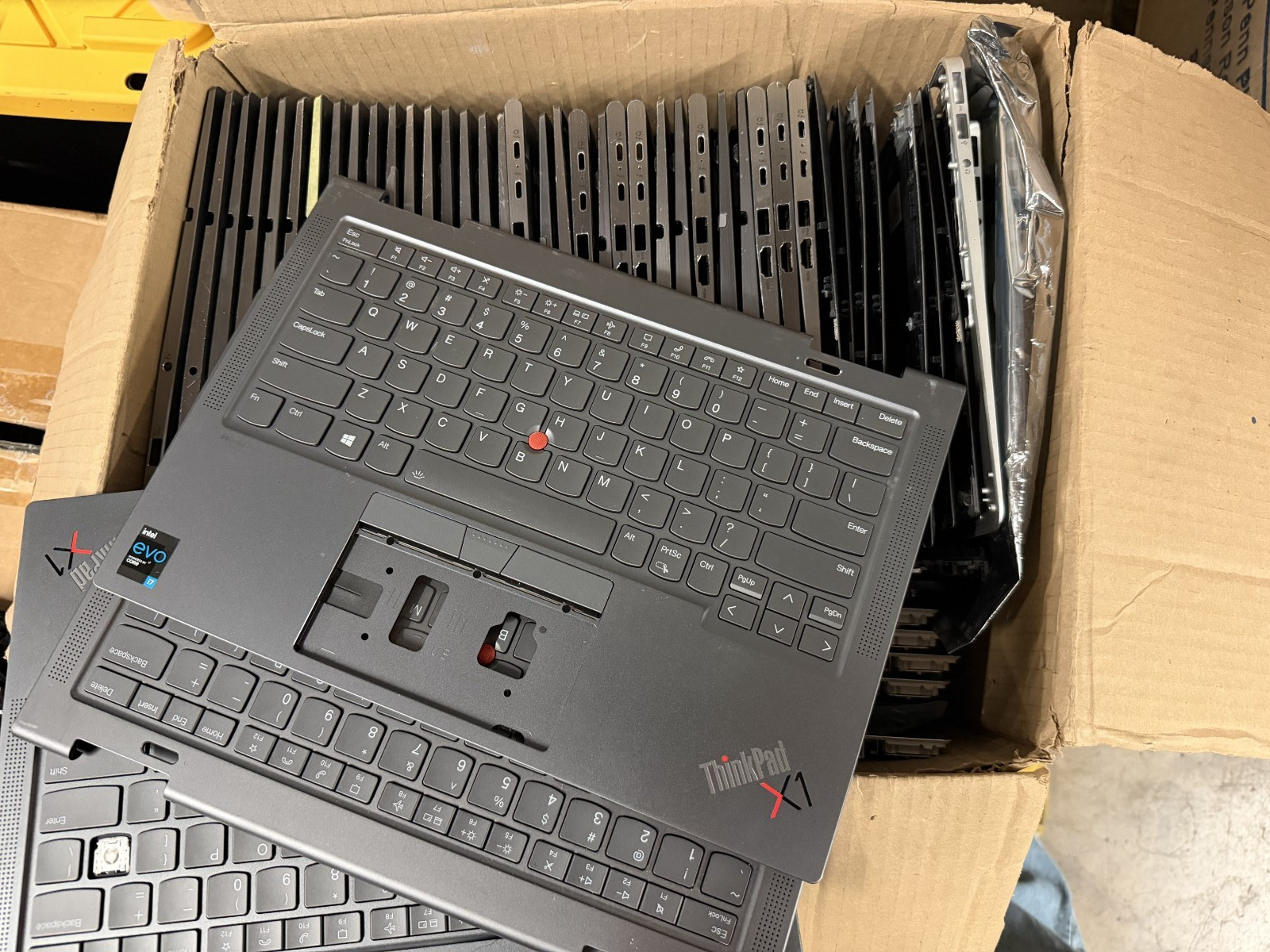 Lot of 52 Lenovo ThinkPad X1 Yoga Gen 6 Parts - Keyboards, Bottom Covers & Touch