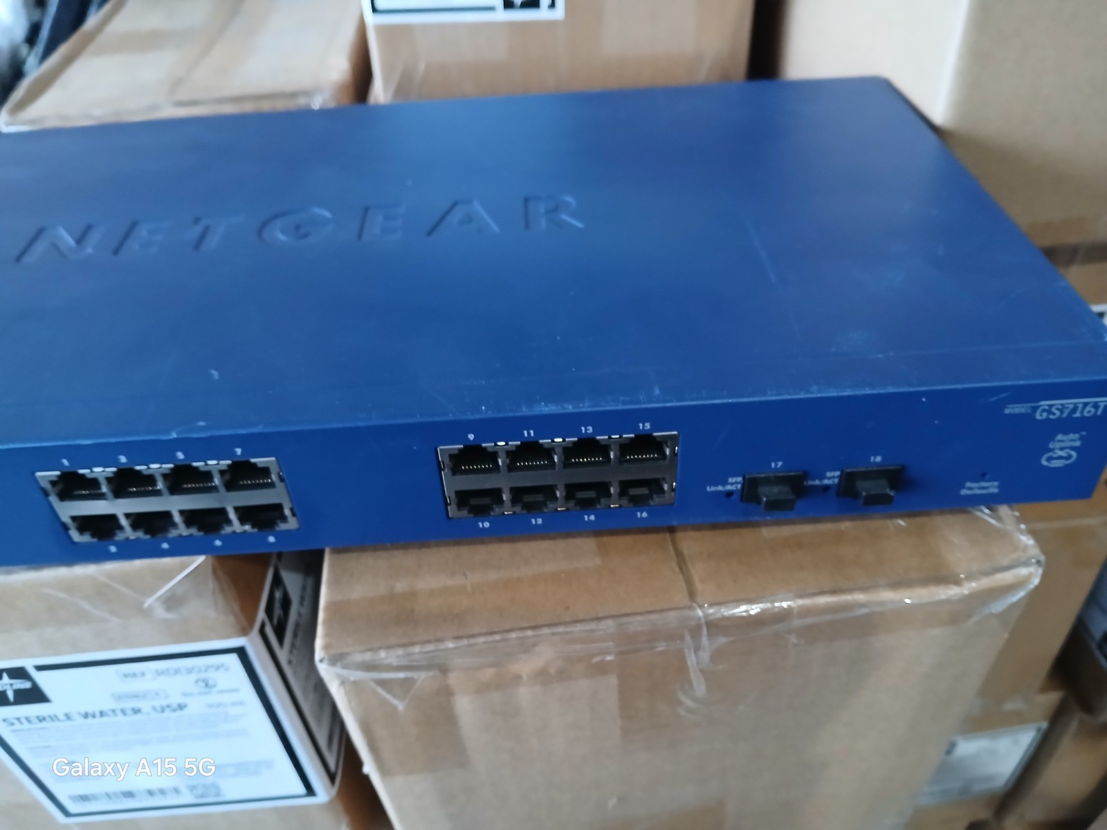 Netgear ProSafe GS716T v3 16-Port 10/100/1000 Mbps Gigabit Smart Switch