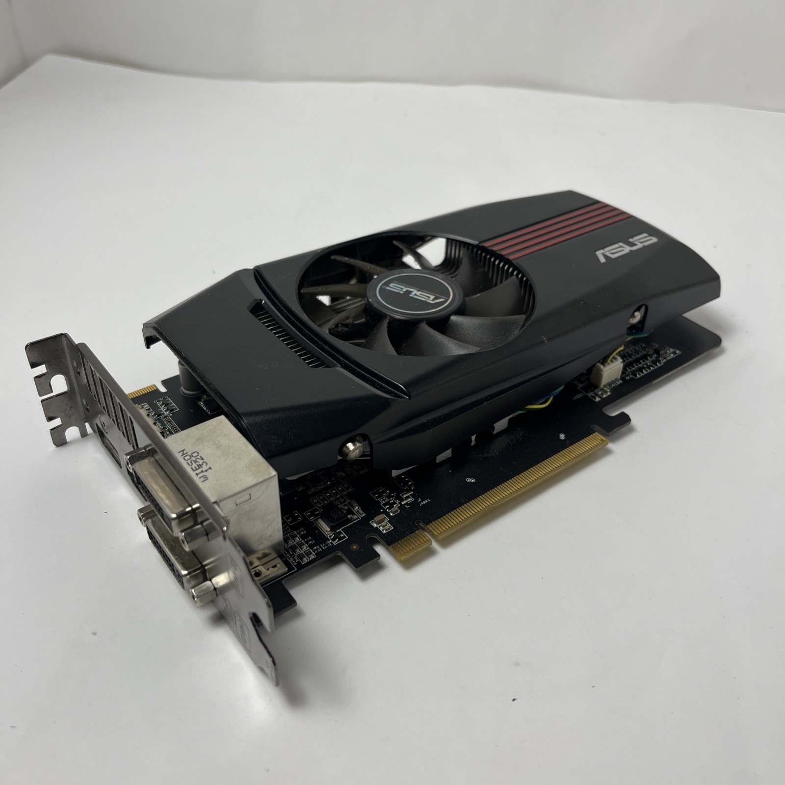 ASUS Radeon HD 6870 1GB GDDR5 PCI Express 2.1 x16 CrossFireX Support Video Card