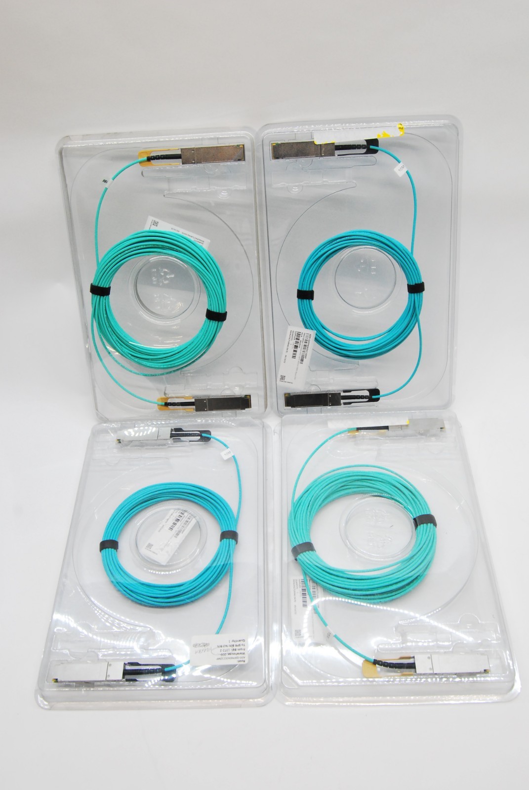 QTY 4 40GBASE-AOC QSFP 850NM OM3 10M ADD-QSFP40AOCC10MP T8-A17