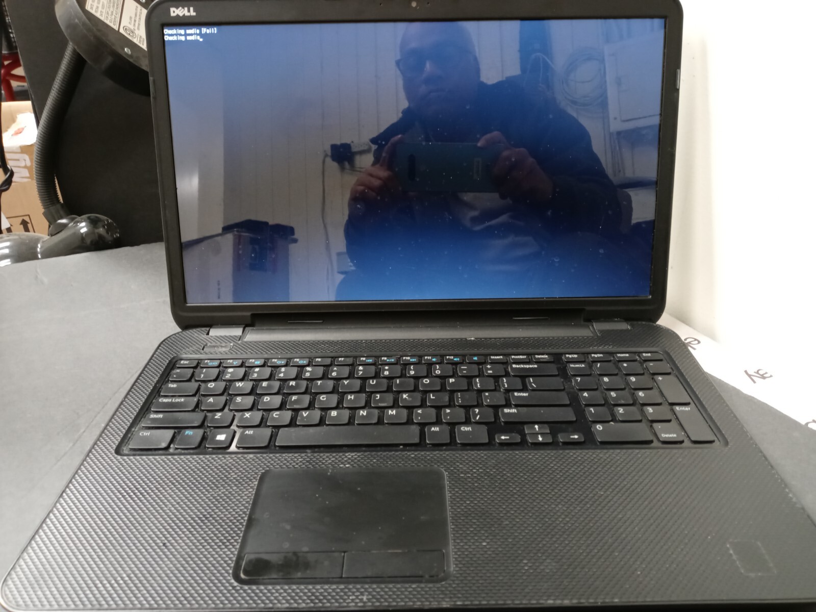 17.3" Dell Inspiron 17-3721 Laptop 1.9GHz Pentium 2127U 8GB 0GB NO OS