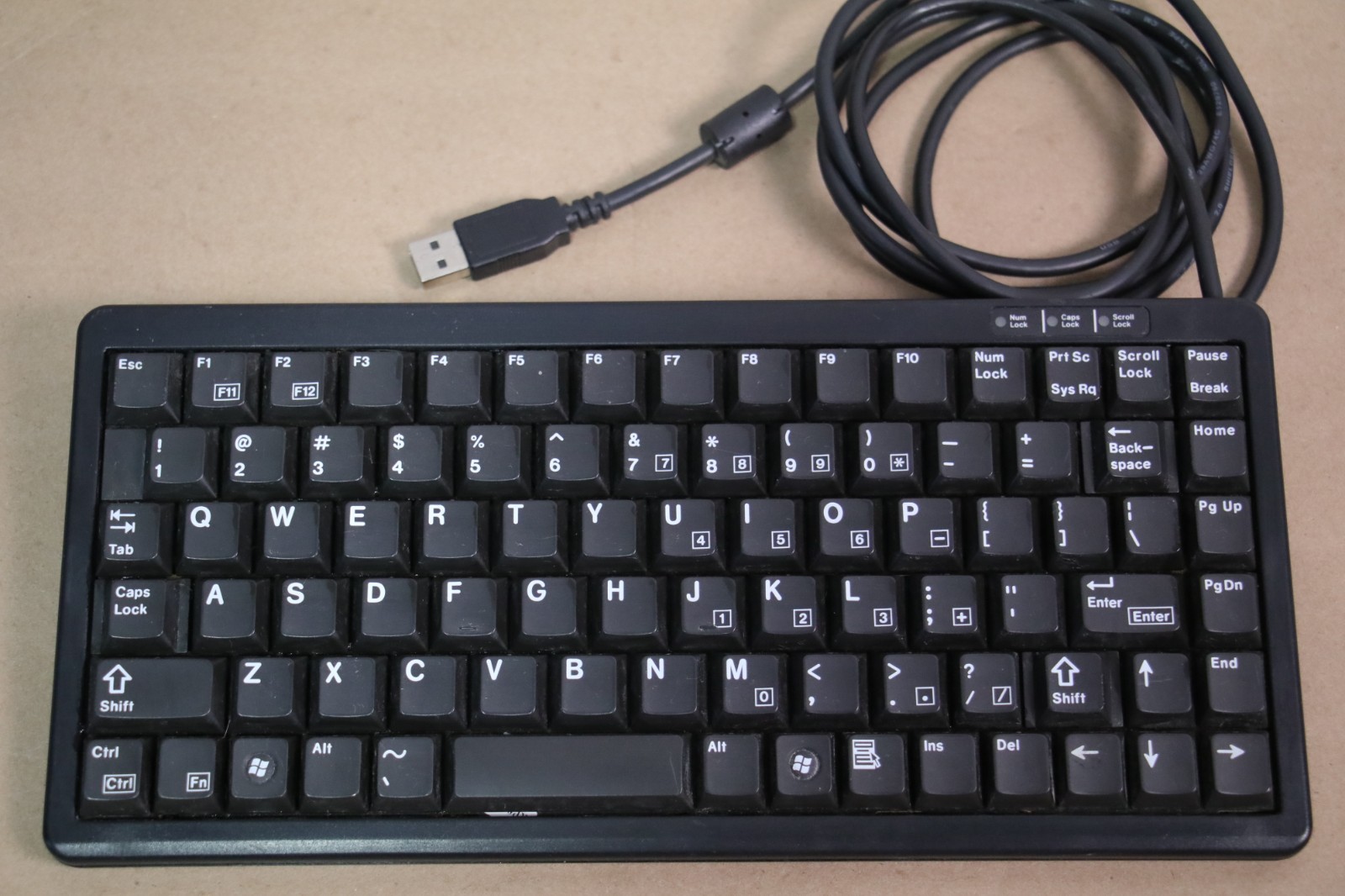 Genuine Cherry PS2 Compact Keyboard  D-91275  - ML4100 USB CYA